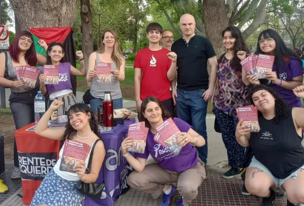 Alhue Gavuzzo recorrió el Alto Valle para difundir las propuestas del Frente de&nbsp;Izquierda