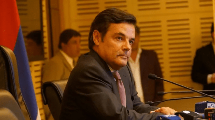 Vínculos bajo la lupa en fallido proyecto del bioherbicida: denuncian un presunto negocio entre socios del hijo de Rovira y el Estado&nbsp;provincial