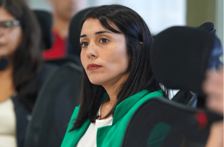 Belen Monte de Oca, candidata por La Libertad Avanza en Tierra del Fuego: “Esta vez el esfuerzo vale la pena, no&nbsp;aflojemos”