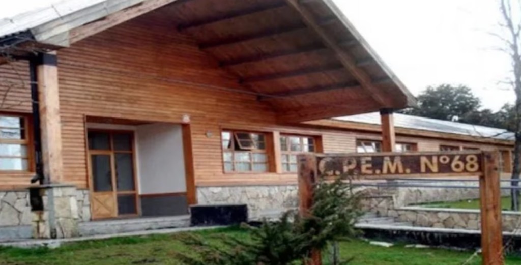 Alarma en Villa La Angostura: Alumno de 13 Años Llevó un Arma a la&nbsp;Escuela