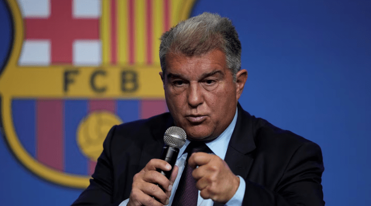 Laporta descarta un posible préstamo de Messi: “No es momento de especular con escenarios poco&nbsp;realistas”