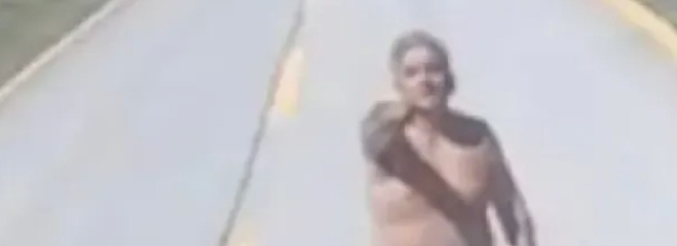 Incidente surrealista: Hombre desnudo y enardecido atacó vehículos en la ruta que une Río Gallegos con&nbsp;Chile