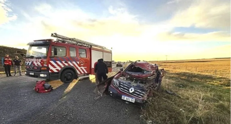 Murió una mujer tras un choque frontal en la Ruta 3 – BRÚJULA DEL SUR